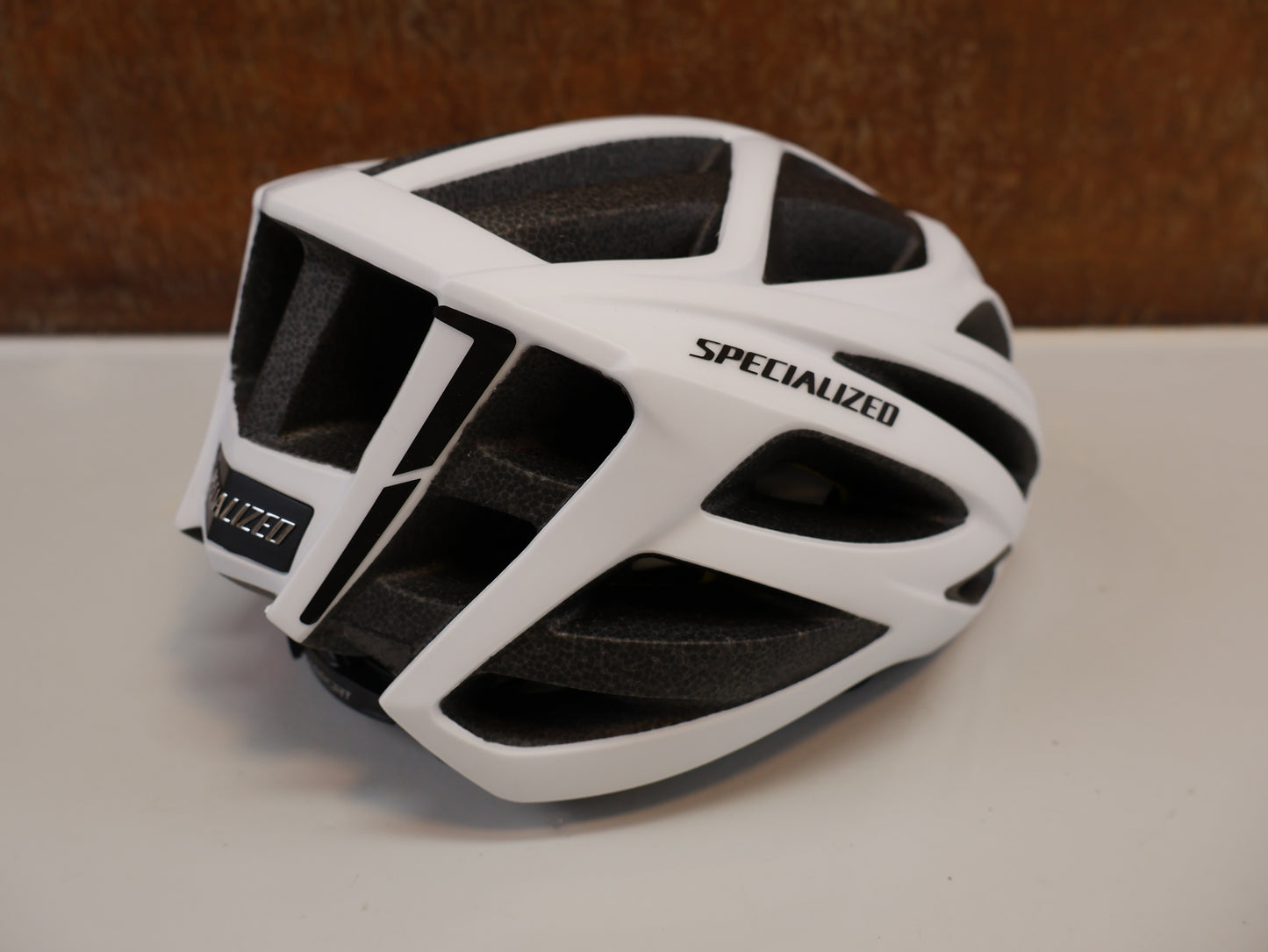 SPECIALIZED ECHELON II ROAD HELMET / MATTE WHITE / SIZE M (54-60CM) / 4TH DIMENSION VENTILATION
