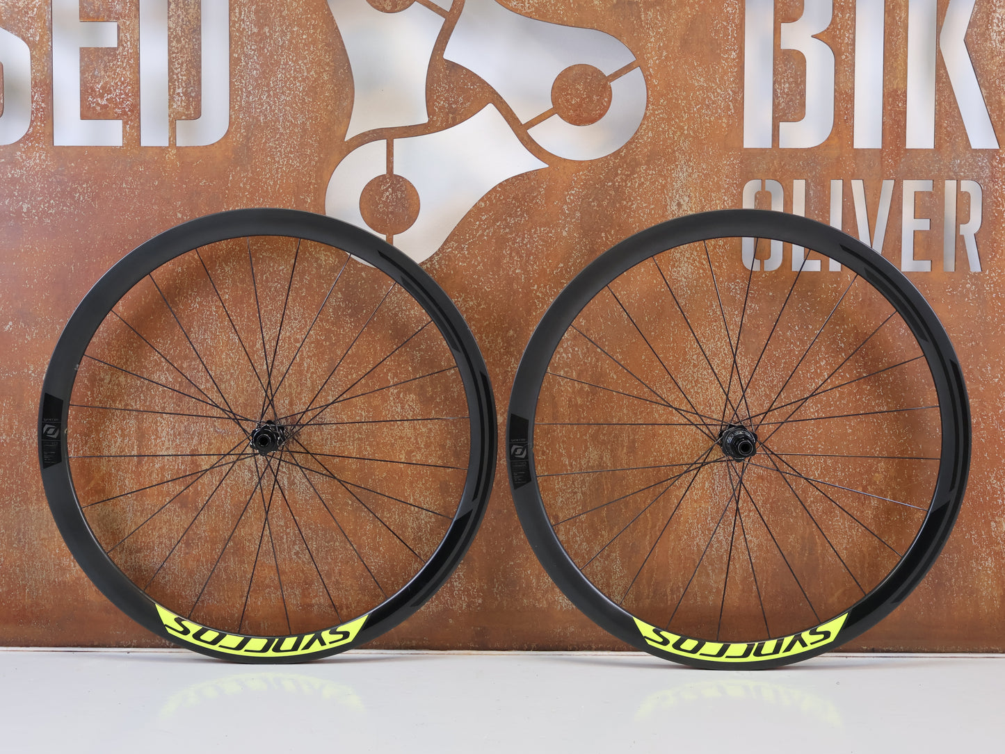 SYNCROS RP 1 0 DISC CARBON LAUFRADSATZ 38MM NEONGELB SRAM XDR