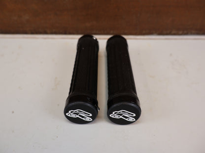 RENTHAL LOCK-ON GRIFFE TRACTION ULTRA TACKY MTB ENDURO G212