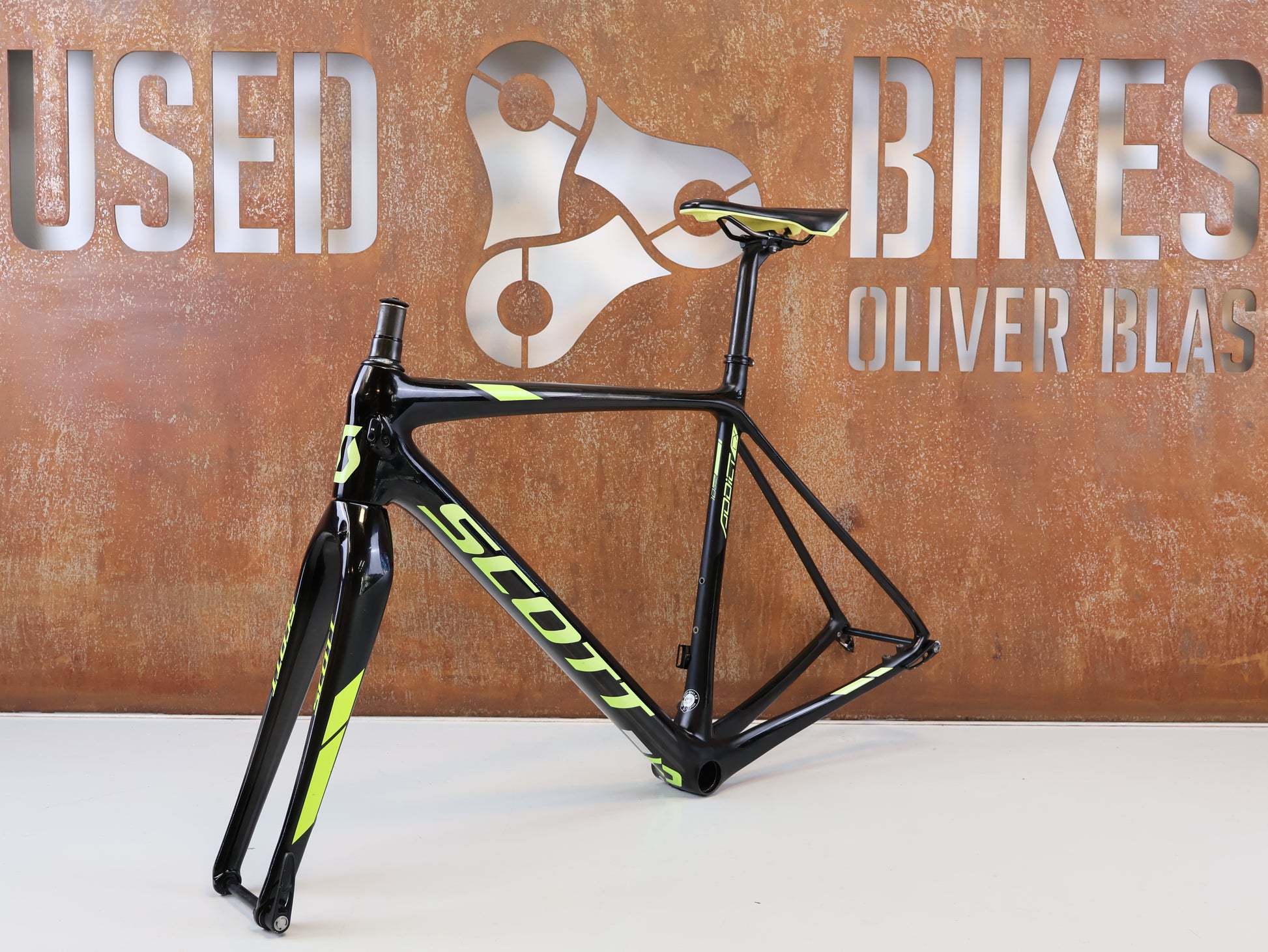 SCOTT ADDICT CX RC CARBON RAHMENSET DISC / M / BASTLERWARE –