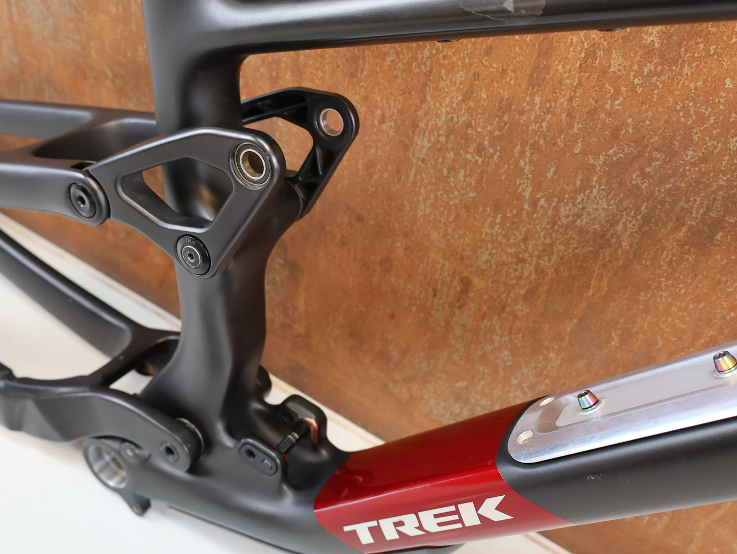 TREK TOP FUEL CARBON RAHMEN / GRÖßE M / FACTORY RACING TEAM / BASTLERWARE