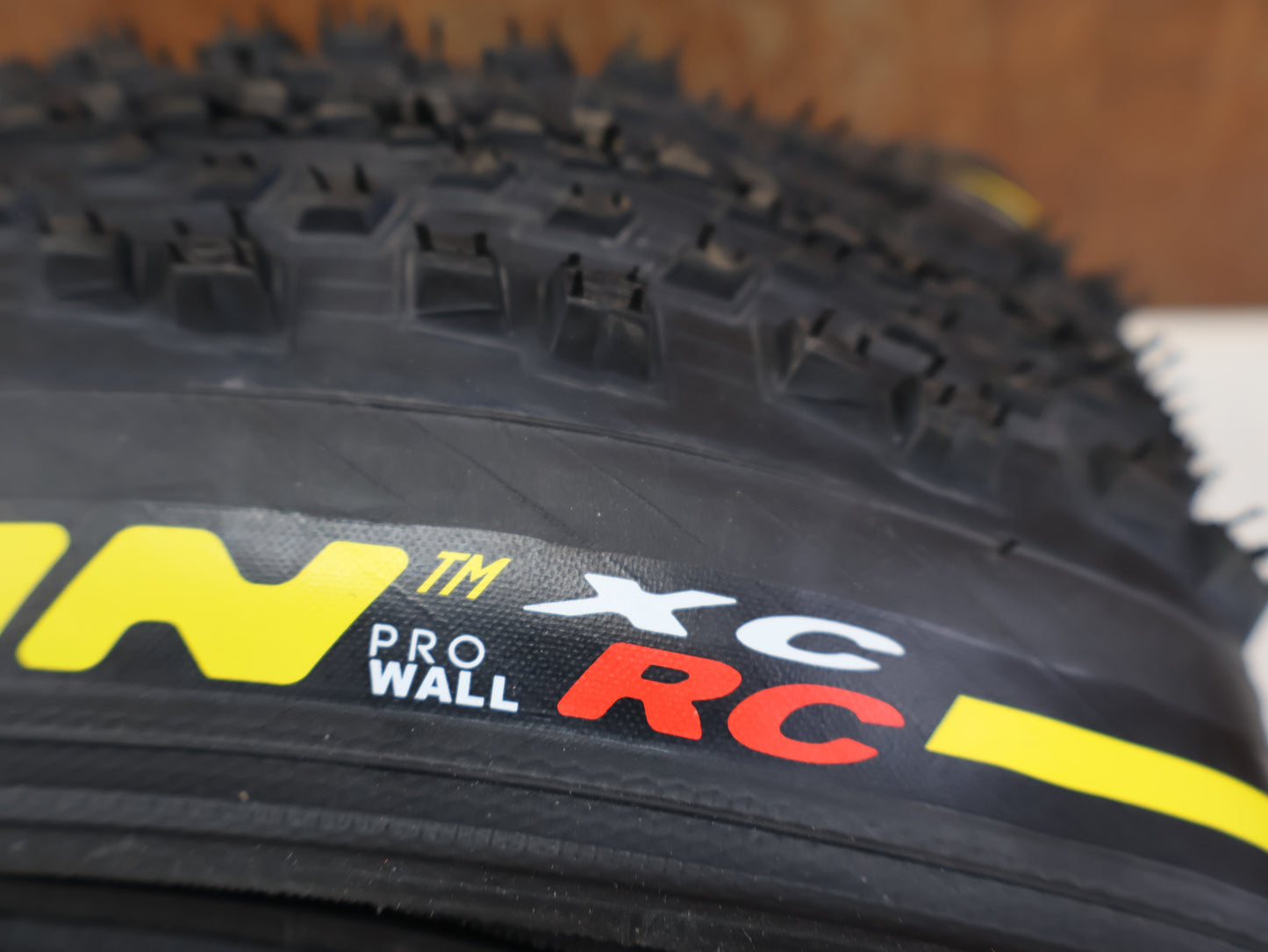 PIRELLI SCORPION XC RC TEAM REIFEN / 29X2.4 / SMARTGRIP / PROWALL / 120 TPI