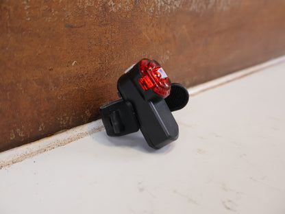 AXA COMPACTLINE USB LED RÜCKLICHT SCHWARZ