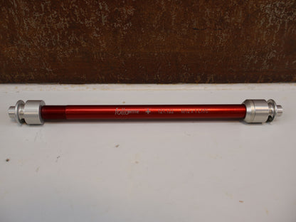 FOLLOWME THRU-AXLE M12X1.0X170 MM / ALUMINUM / RED / SYNTACE DT-SWISS BOOST