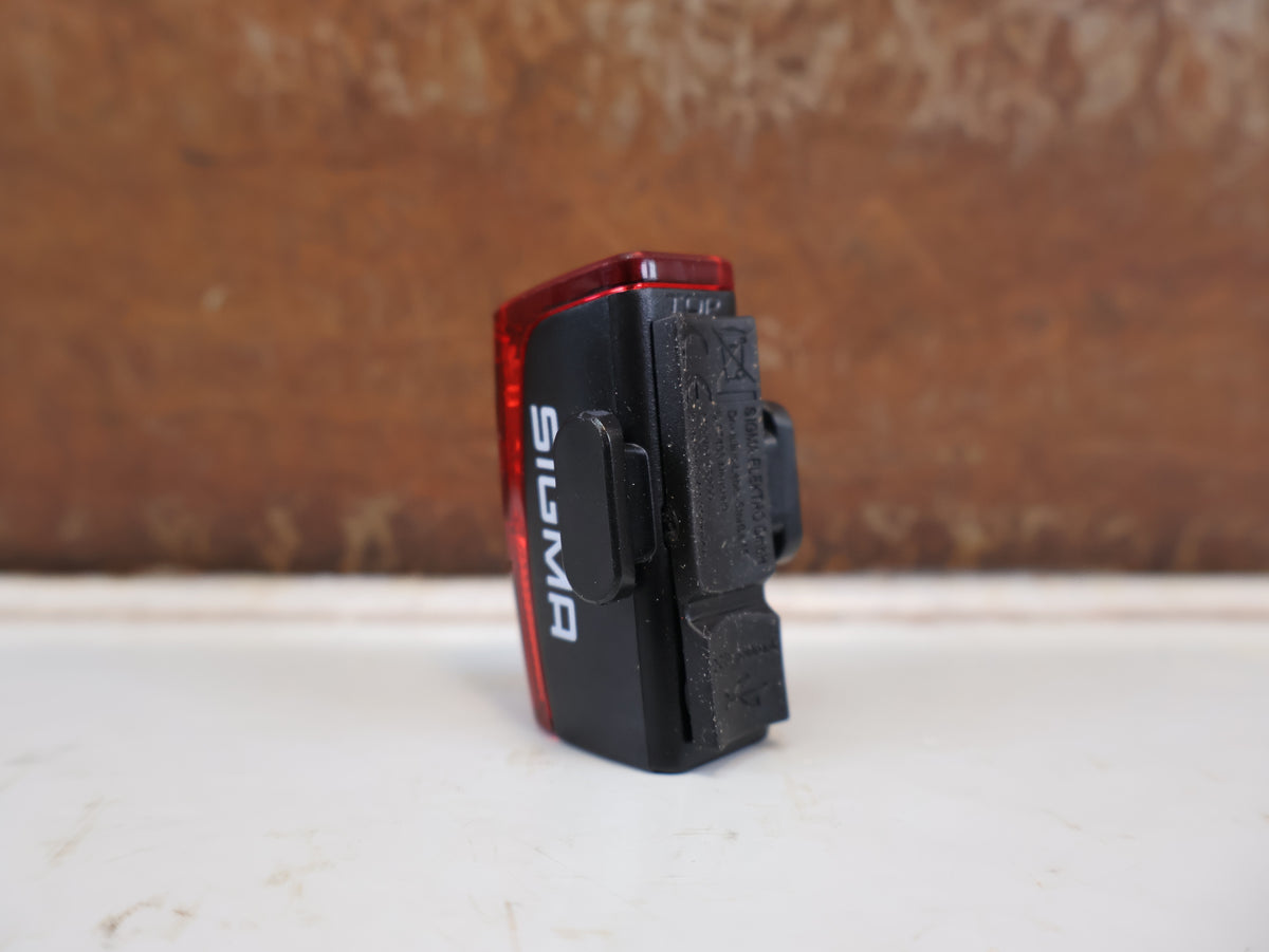 SIGMA AURA 60 INFINITY SET USB AKKU BELEUCHTUNG STVZO