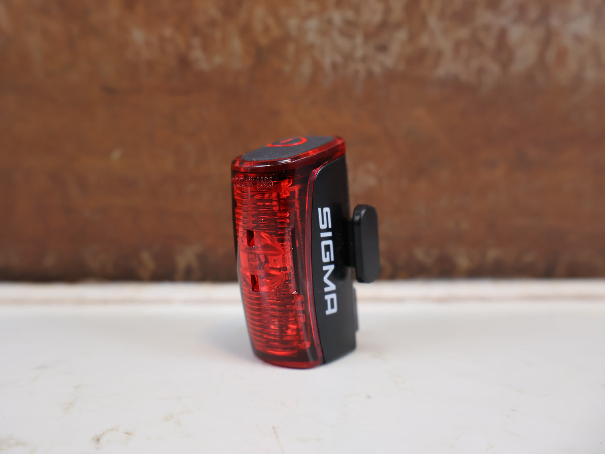SIGMA AURA 60 INFINITY SET USB AKKU BELEUCHTUNG STVZO