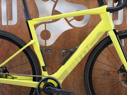 BMC ROADMACHINE 01 AMP X TWO / GRÖSSE 56 CM / TQ-HPR50 / SRAM RIVAL AXS