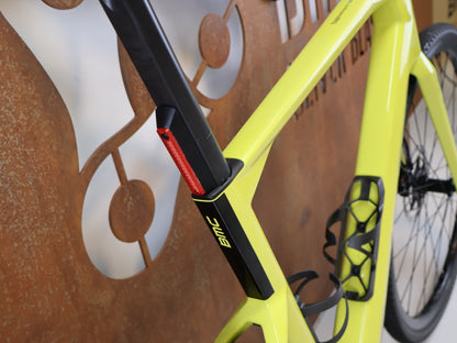 BMC ROADMACHINE 01 AMP X TWO / GRÖSSE 56 CM / TQ-HPR50 / SRAM RIVAL AXS