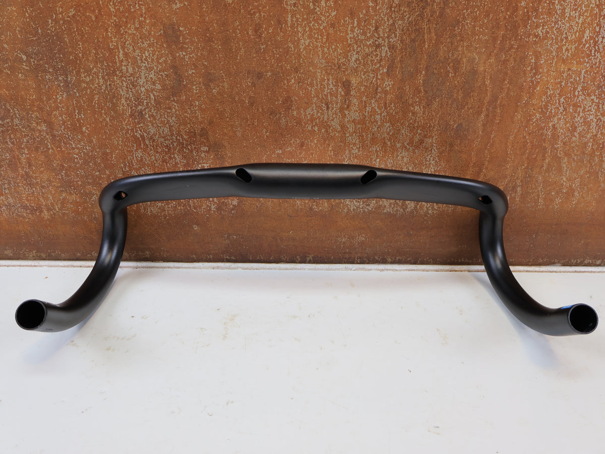 PRO VIBE AERO PURSUIT ALU LENKER 380MM / 420MM
