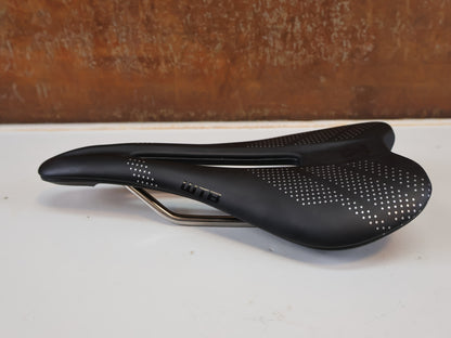 WTB GRAVELIER TITAN SATTEL / 248X142 MM / GRAVEL & BIKEPACKING / 210 G