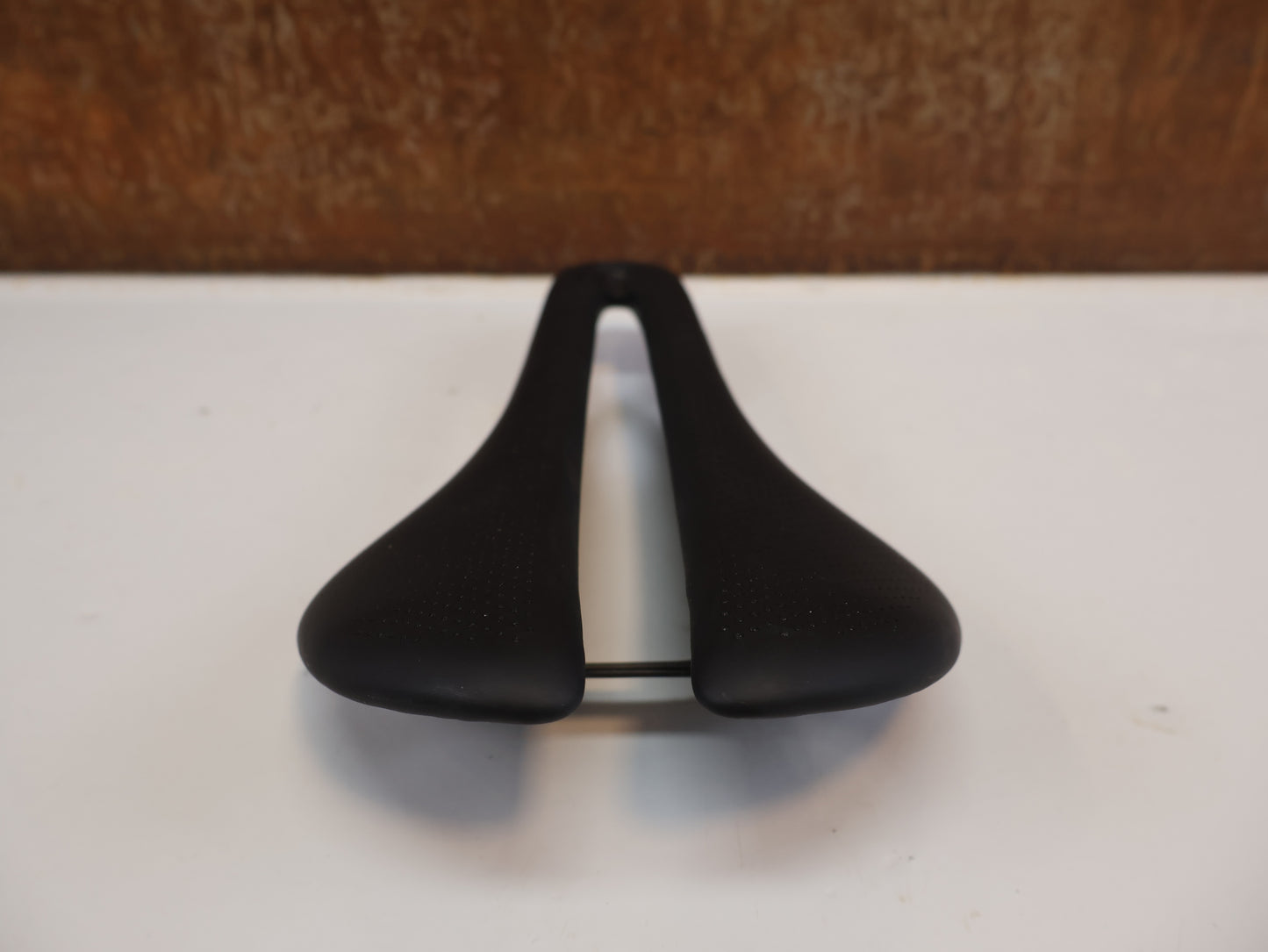 TREK AEOLUS RSL FAHRRADSATTEL / CARBON / 145 MM / RACE SHOP LIMITED