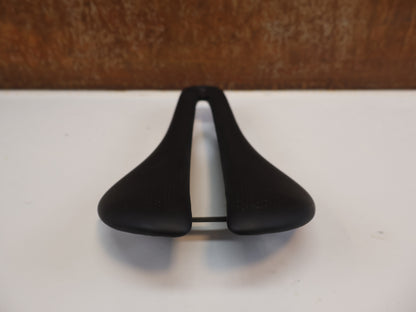 TREK AEOLUS RSL FAHRRADSATTEL / CARBON / 145 MM / RACE SHOP LIMITED