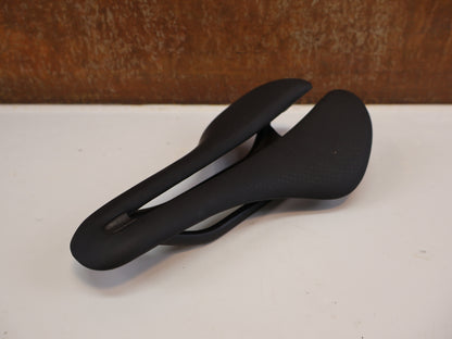 TREK AEOLUS RSL FAHRRADSATTEL / CARBON / 145 MM / RACE SHOP LIMITED
