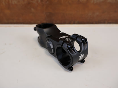 ERGOTEC OCTOPUS 2 VORBAU VERSTELLBAR 31 8MM AHEAD 1 1 8