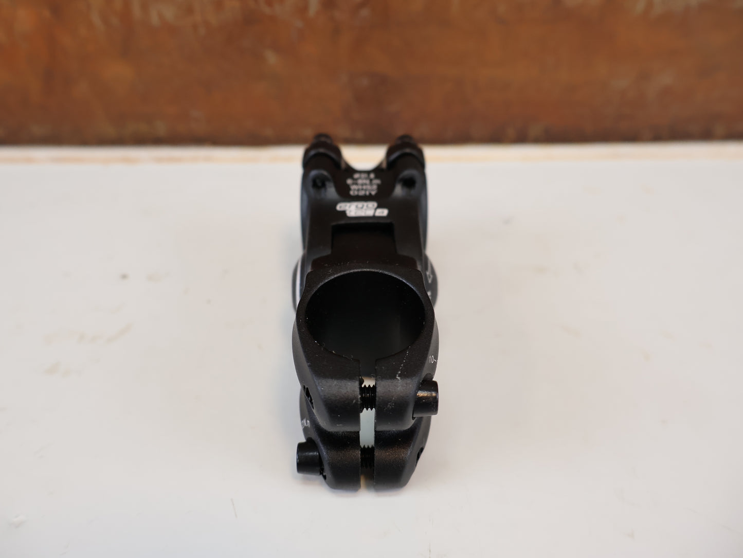 ERGOTEC OCTOPUS 2 VORBAU VERSTELLBAR 31 8MM AHEAD 1 1 8