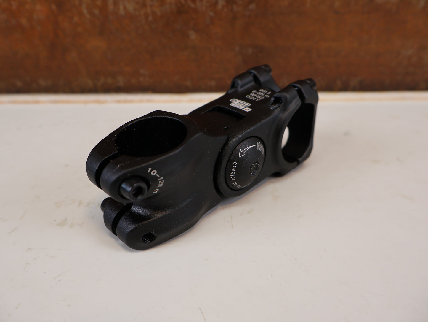 ERGOTEC OCTOPUS 2 VORBAU VERSTELLBAR 31 8MM AHEAD 1 1 8