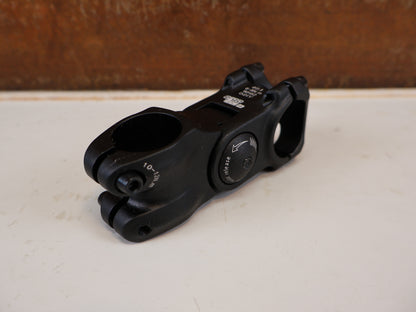 ERGOTEC OCTOPUS 2 VORBAU VERSTELLBAR 31 8MM AHEAD 1 1 8