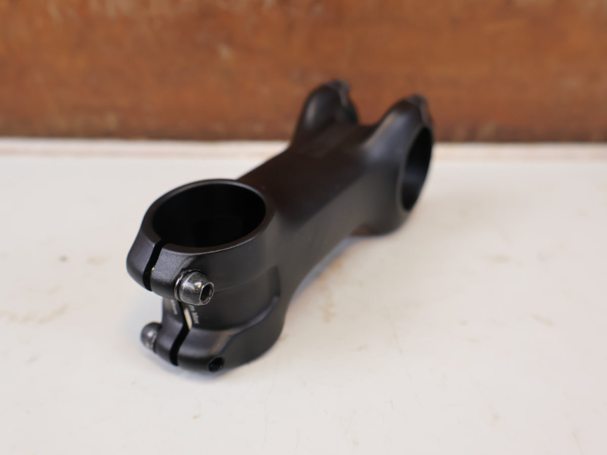 BONTRAGER PRO BLENDR VORBAU 90MM 7 GRAD 31.8MM