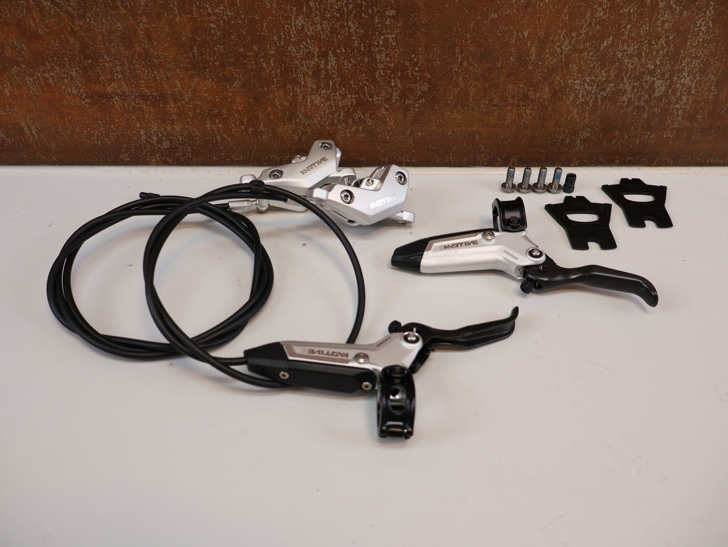 SRAM MOTIVE ULTIMATE STEALTH V2 SET / 4-PISTON / CARBON / CLEAR ANODIZED
