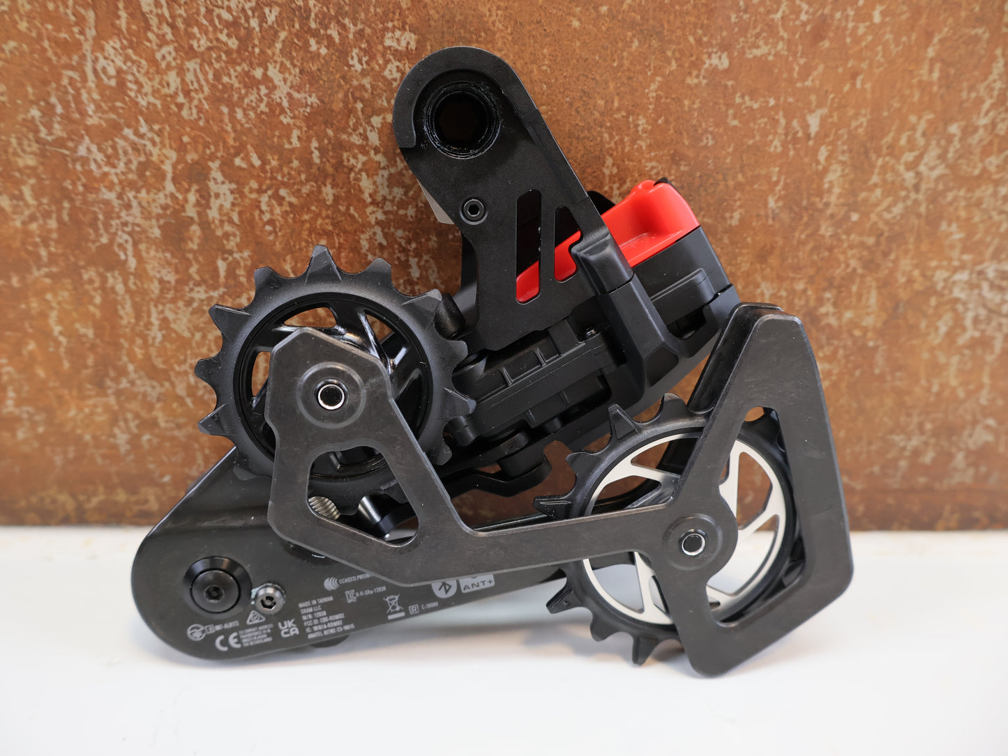 SRAM RED E1 XPLR AXS SCHALTWERK / 1x13-FACH / GRAVEL / UDH MOUNT