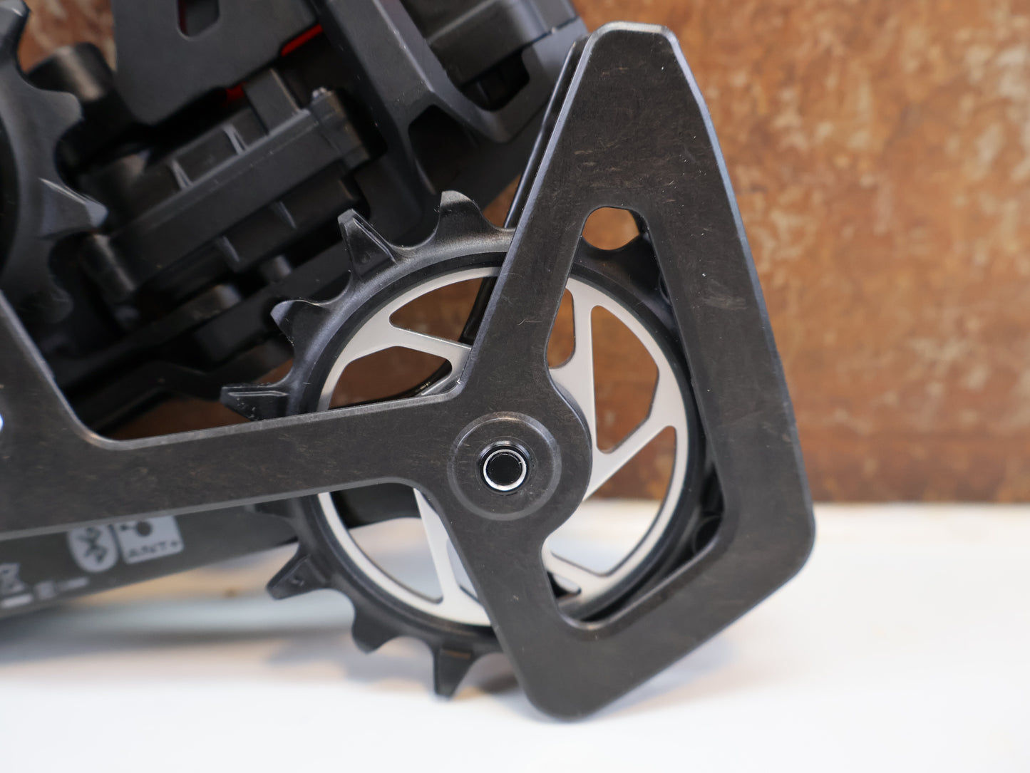 SRAM RED E1 XPLR AXS SCHALTWERK / 1x13-FACH / GRAVEL / UDH MOUNT