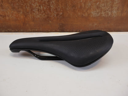 BONTRAGER VERSE SHORT PRO SATTEL / CARBONSTREBEN 250 × 145 MM / 5254985