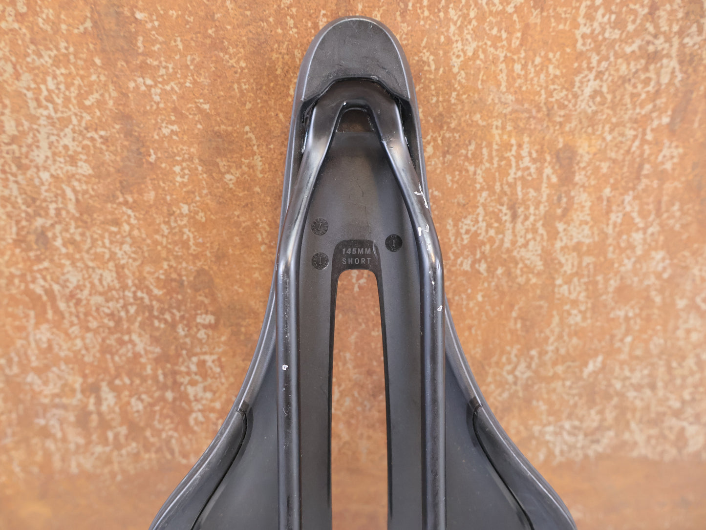 BONTRAGER VERSE SHORT PRO SATTEL / CARBONSTREBEN 250 × 145 MM / 5254985
