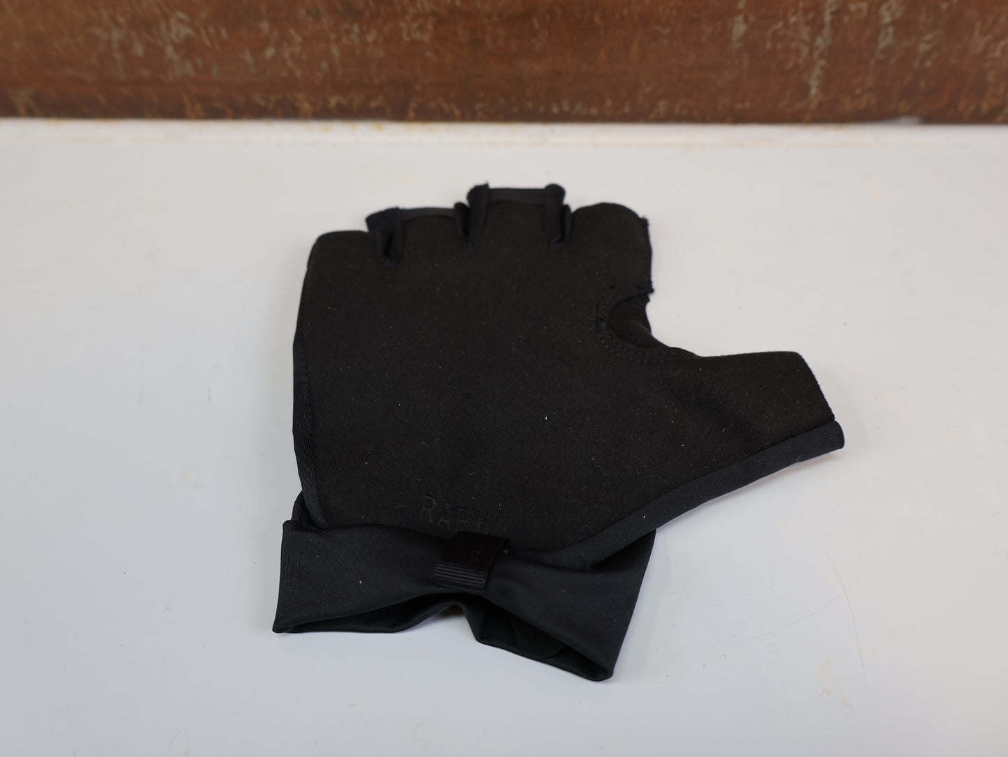 RAPHA PRO TEAM CYCLING MITTS / RENNHANDSCHUHE / UNGEPOLSTERT / BLACK