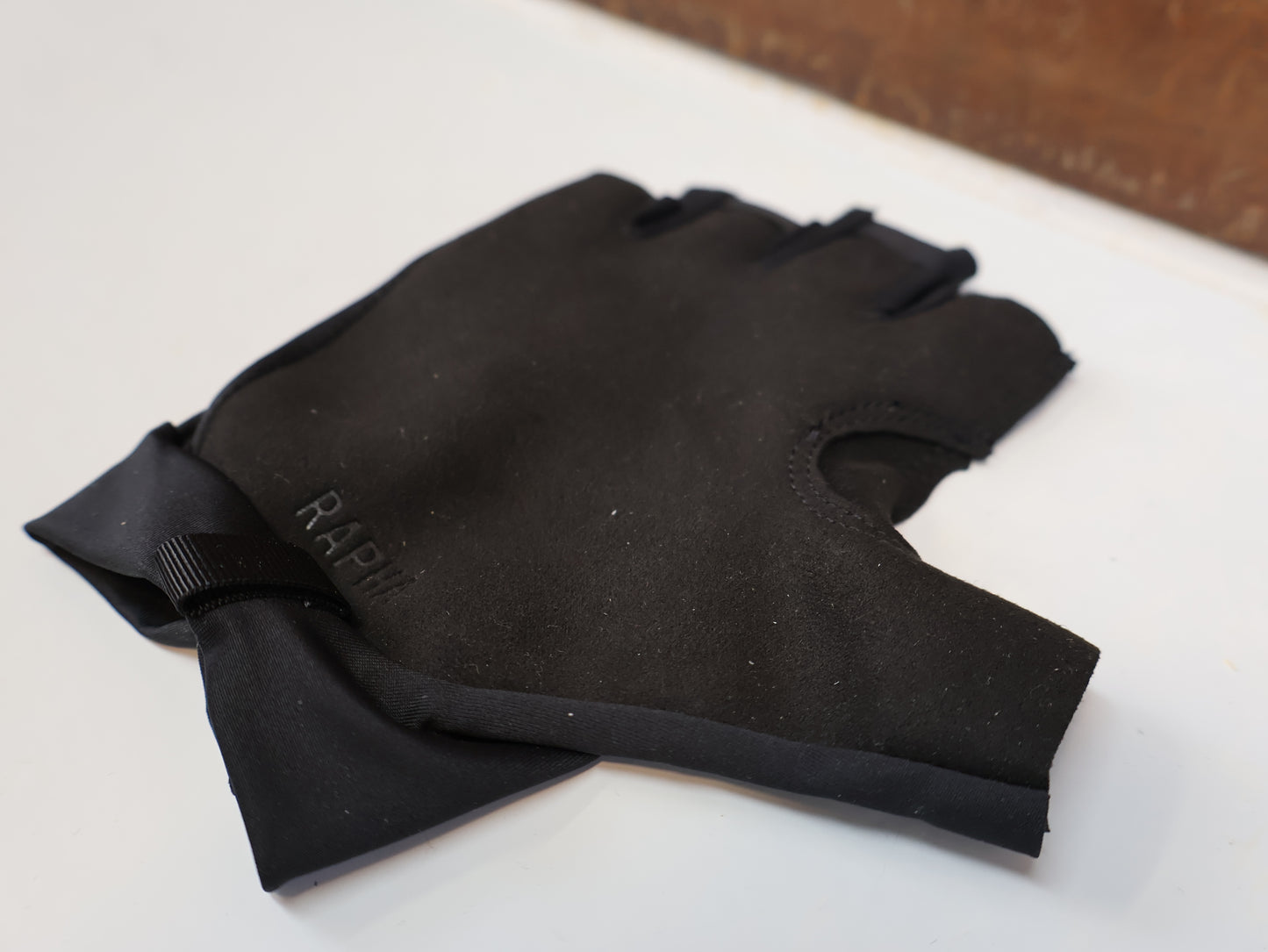 RAPHA PRO TEAM CYCLING MITTS / RENNHANDSCHUHE / UNGEPOLSTERT / BLACK