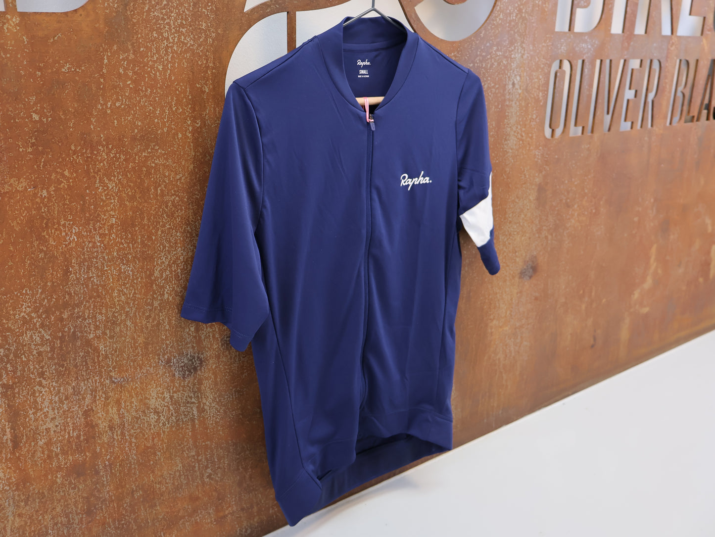 RAPHA CORE RADTRIKOT / HERREN / NAVY / ATMUNGSAKTIV / KURZARM