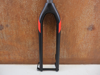 3T RIGID MTB 29 CARBON GABEL POST MOUNT TAPERED / 15X100