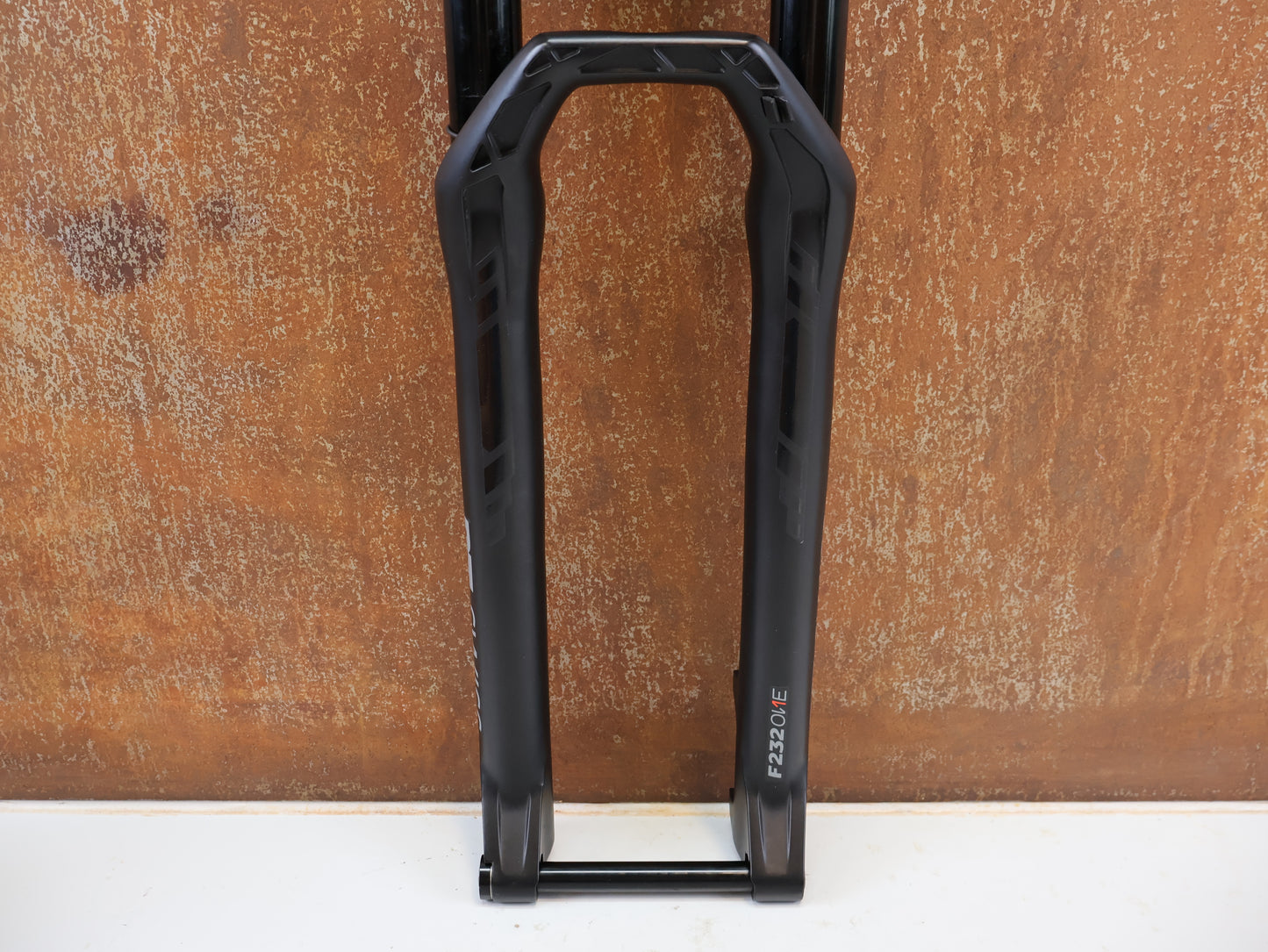 DT SWISS F 232 ONE / XC FEDERGABEL / 29" BOOST / 110 MM FEDERWEG / 1505G