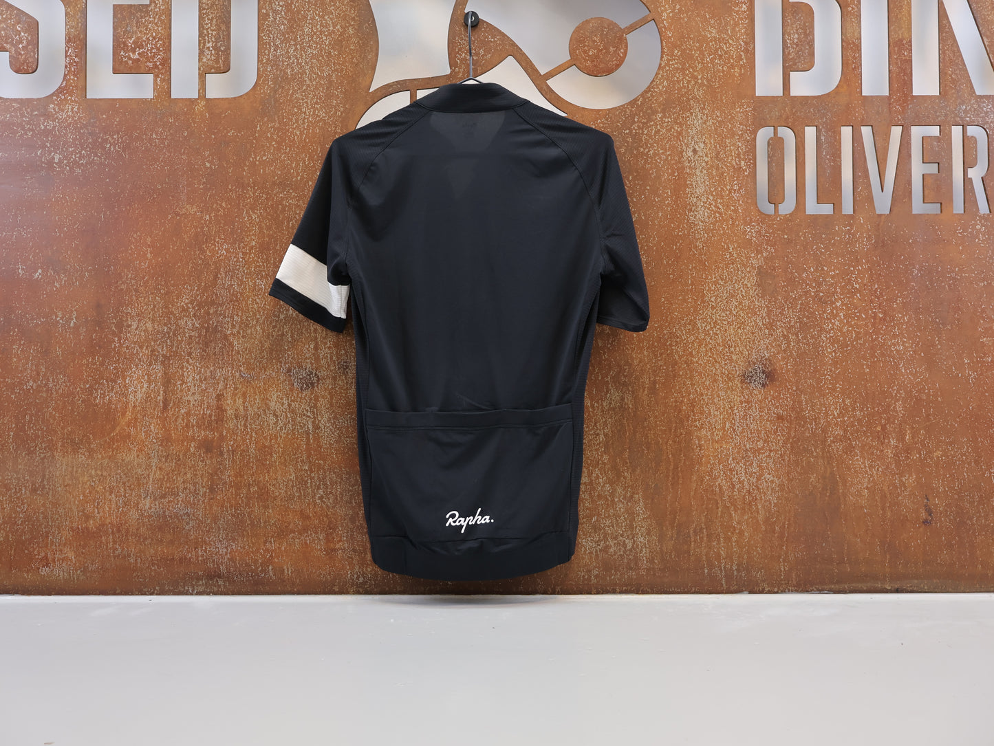 RAPHA CORE LIGHTWEIGHT RADTRIKOT / HERREN / GRÖSSE S / BLACK / ATMUNGSAKTIV