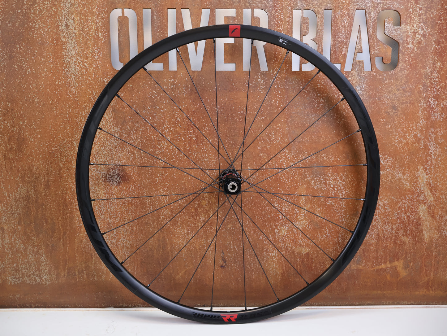 FULCRUM RAPID RED 5 DB GRAVEL LAUFRADSATZ 700C / 29 ZOLL / CAMPAGNOLO N3W