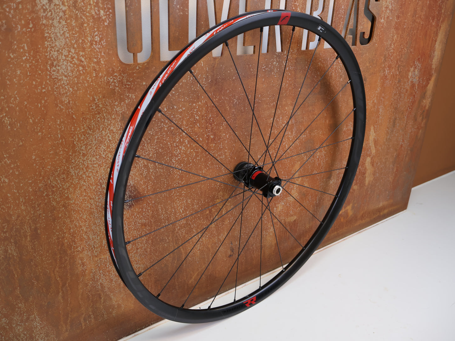 FULCRUM RAPID RED 5 DB GRAVEL LAUFRADSATZ 700C / 29 ZOLL / CAMPAGNOLO N3W