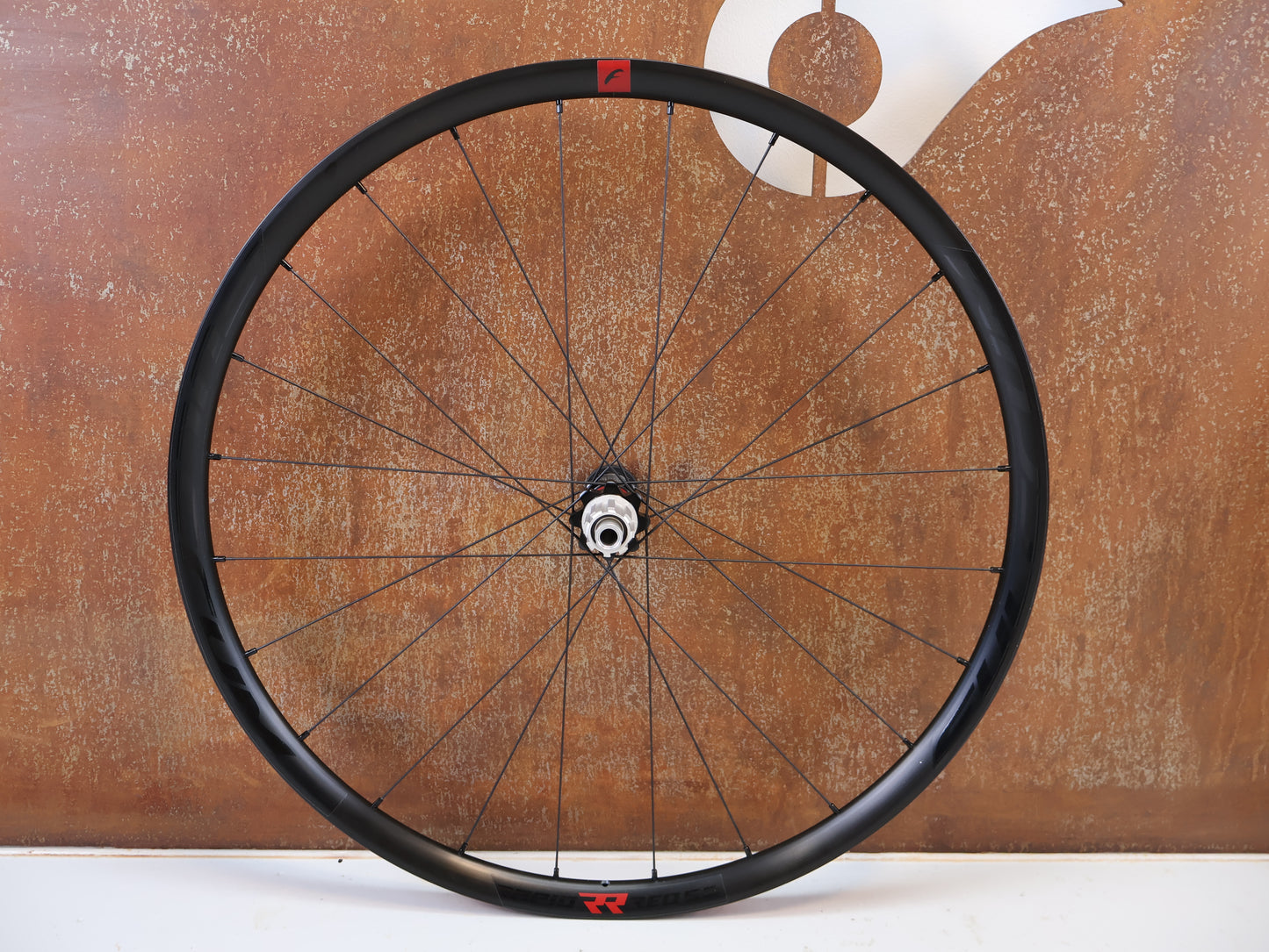 FULCRUM RAPID RED 5 DB GRAVEL LAUFRADSATZ 700C / 29 ZOLL / CAMPAGNOLO N3W