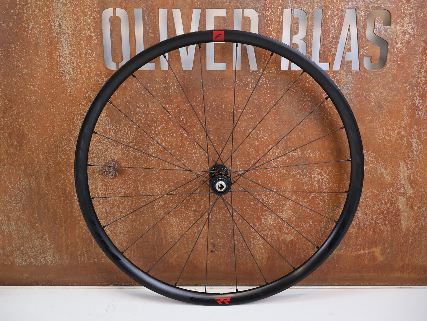 FULCRUM RAPID RED 5 DB GRAVEL LAUFRADSATZ 700C / 29 ZOLL / CAMPAGNOLO N3W