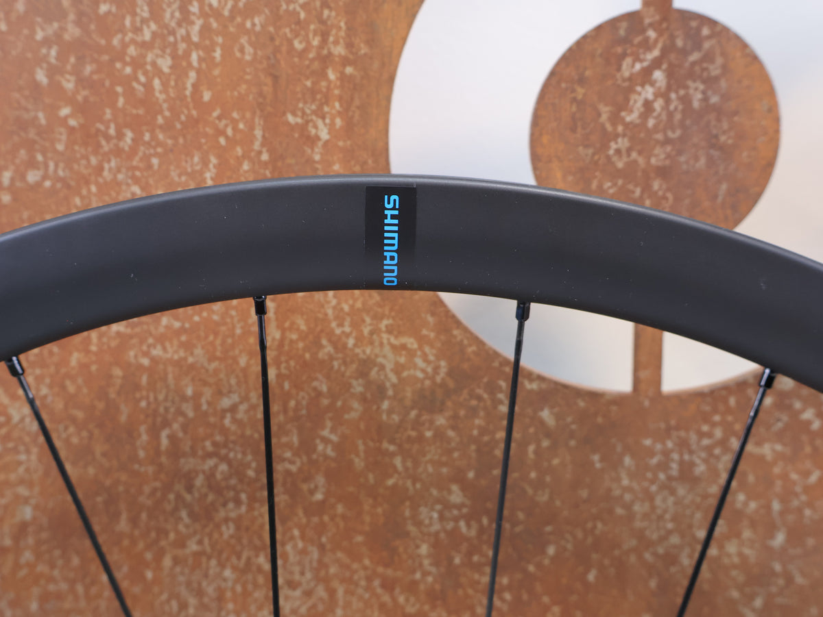 SHIMANO WH RS710 C32 CARBON LAUFRADSATZ TUBELESS 28 ZOLL HG