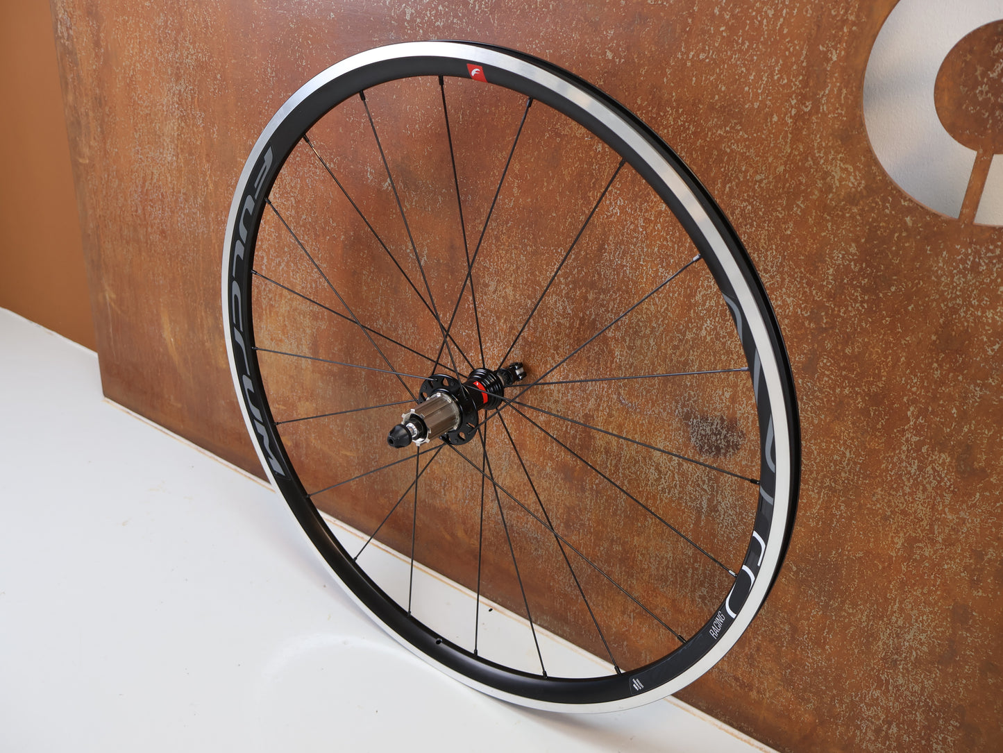 FULCRUM RACING 6 LAUFRADSATZ RENNRAD FELGENBREMSE / CAMPAGNOLO