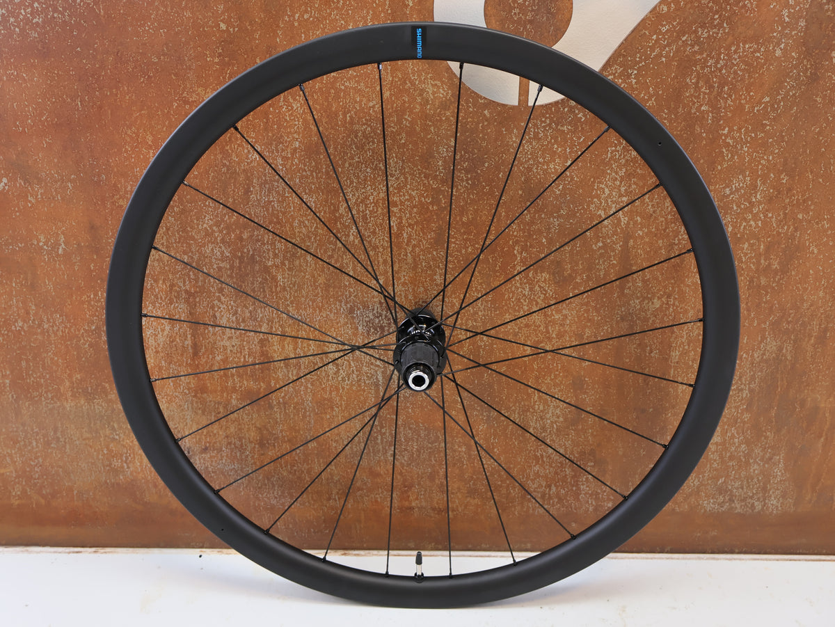 SHIMANO WH RS710 C32 CARBON LAUFRADSATZ TUBELESS 28 ZOLL HG