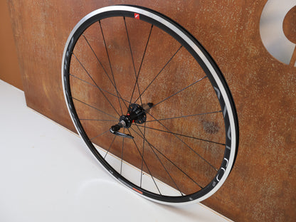 FULCRUM RACING 6 LAUFRADSATZ RENNRAD FELGENBREMSE / CAMPAGNOLO