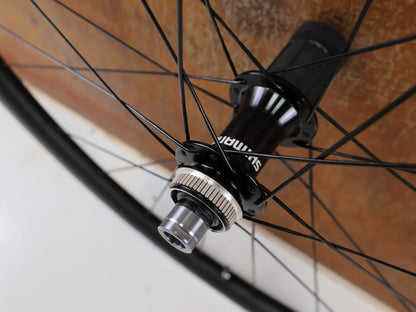 SHIMANO WH RS710 C32 CARBON LAUFRADSATZ TUBELESS 28 ZOLL HG