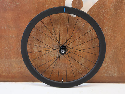 SHIMANO WH RS710 C46 CARBON LAUFRADSATZ TUBELESS 28 ZOLL HG