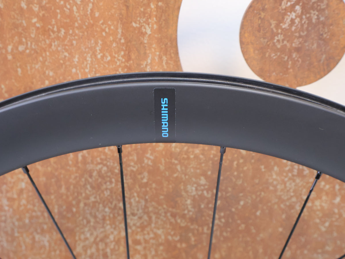SHIMANO WH RS710 C46 CARBON LAUFRADSATZ TUBELESS 28 ZOLL HG