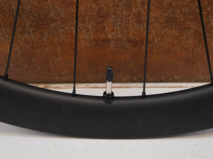 SHIMANO WH RS710 C46 CARBON LAUFRADSATZ TUBELESS 28 ZOLL HG