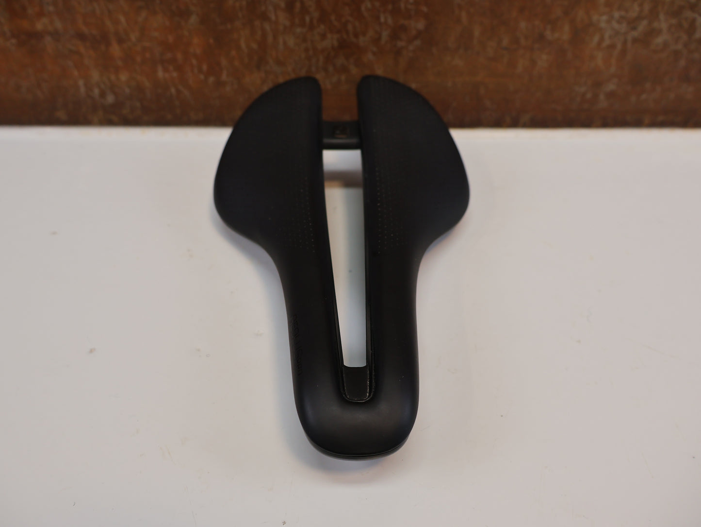BONTRAGER AEOLUS PRO FAHRADSATTEL 145MM