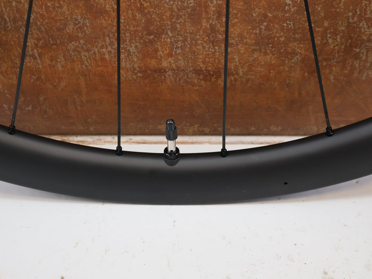 SHIMANO ULTEGRA WH R8170 C36 CARBON LAUFRADSATZ TUBELESS HG