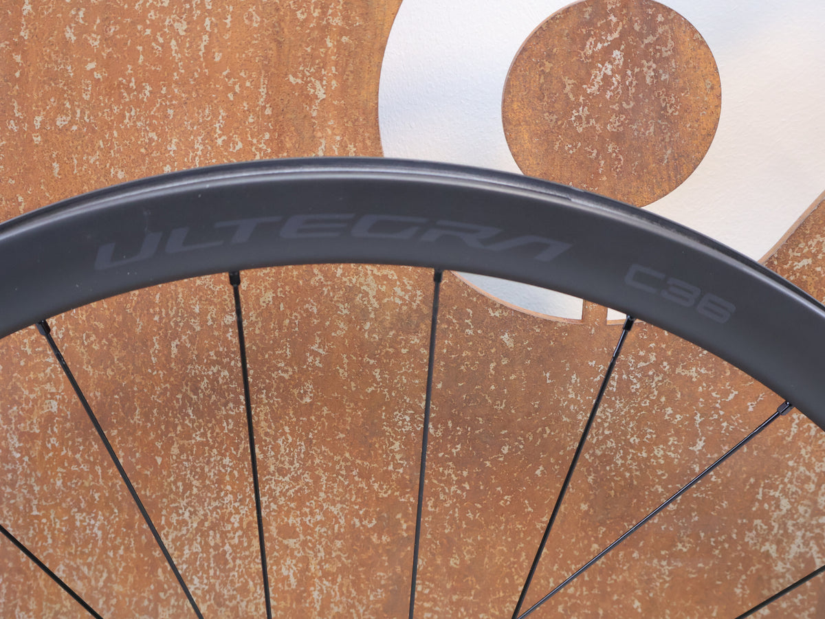 SHIMANO ULTEGRA WH R8170 C36 CARBON LAUFRADSATZ TUBELESS HG