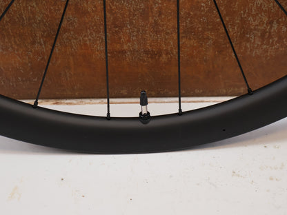 SHIMANO ULTEGRA WH R8170 C36 CARBON LAUFRADSATZ TUBELESS HG
