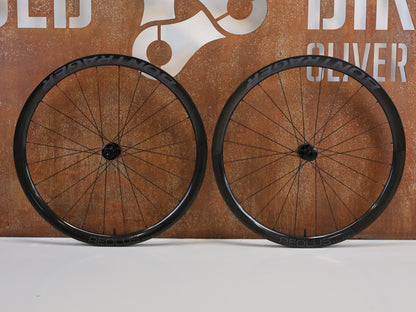 BONTRAGER AEOLUS RSL 37V CARBON LAUFRADSATZ / 25 MM INNENWEITE / DT 240 / XDR